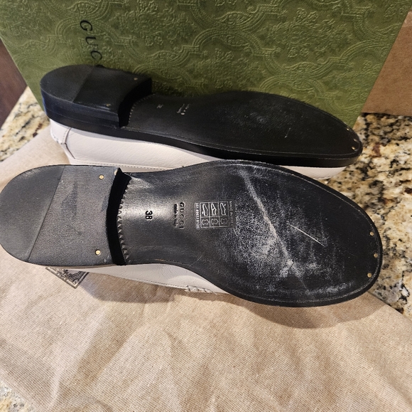 NWB Gucci Mystic White Cara Logo Loafer Loafers Flats Slip Ons Leather - Picture 8 of 10